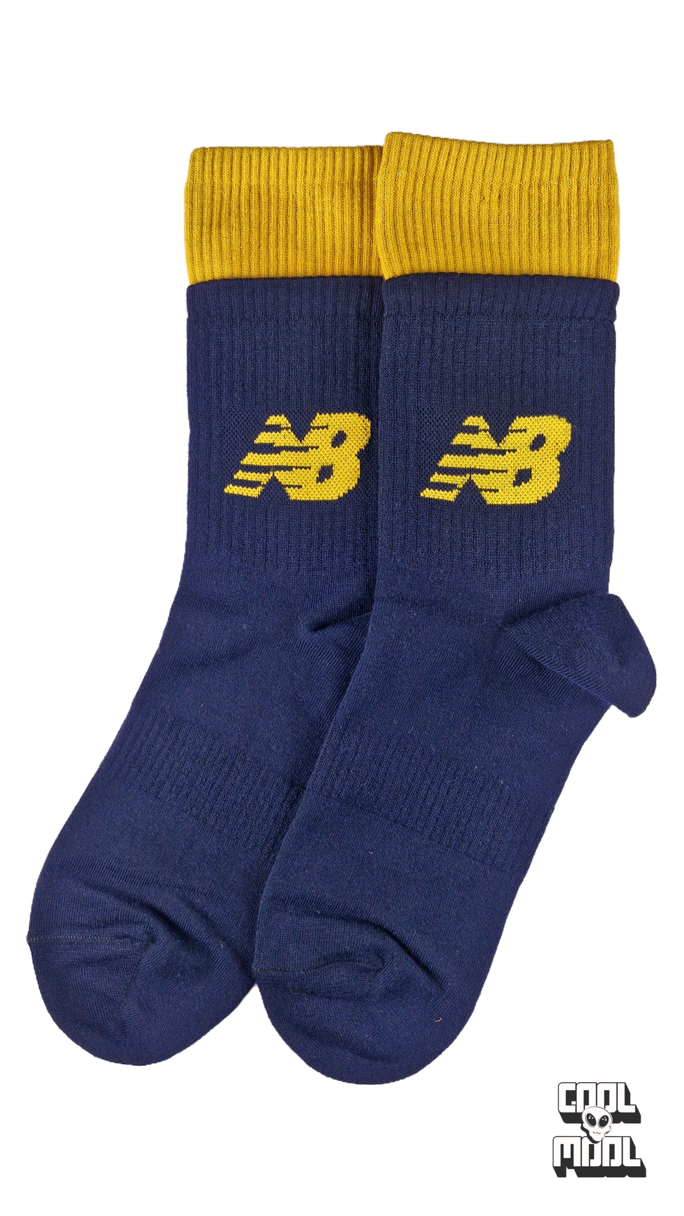 جوراب‌های دو کش ساق بلند نیو بالانس زرد سرمه ایی