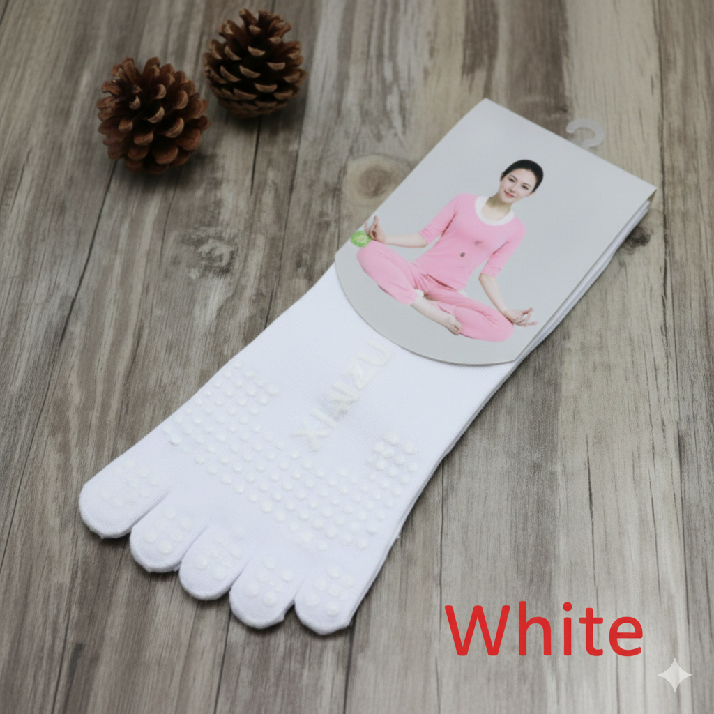 جوراب‌های یوگا و پیلاتس پنجه‌دار ضد لغزش (Toe Socks) | حفظ تعادل و تقویت پایداری حرکت! سفید