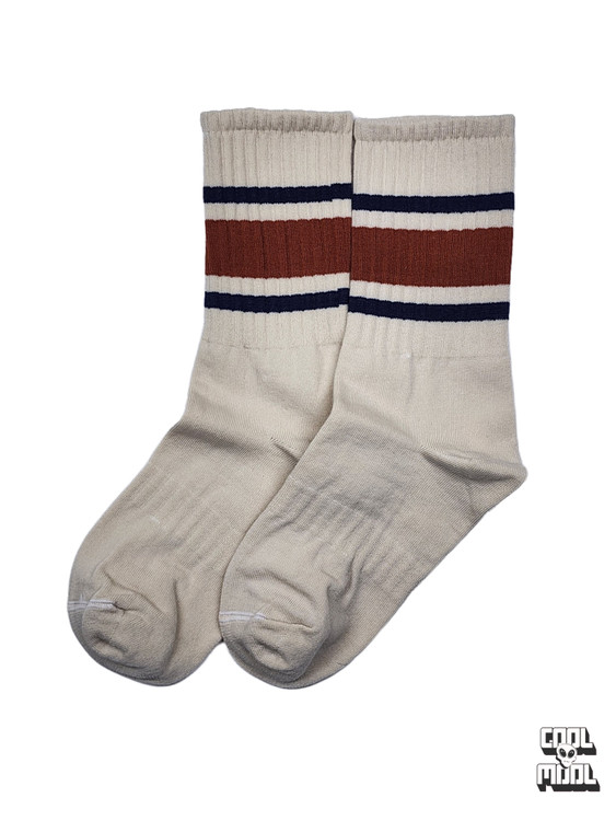 جوراب ساقدار راهراه کالج (Old School Stripe) | بافت نخپنبه، استایل وینتیج و راحتی ورزشی!
