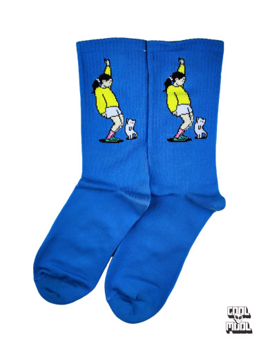 جوراب ساقدار طرح «دختر ورزشکار و گربهی متعجب»آبی