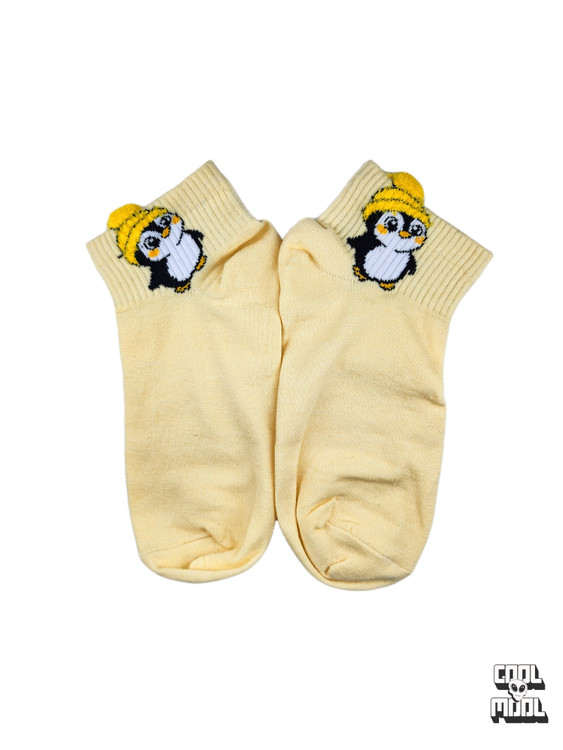 جوراب مچی طرح «پنگوئنِ پومپومدار» لیمویی